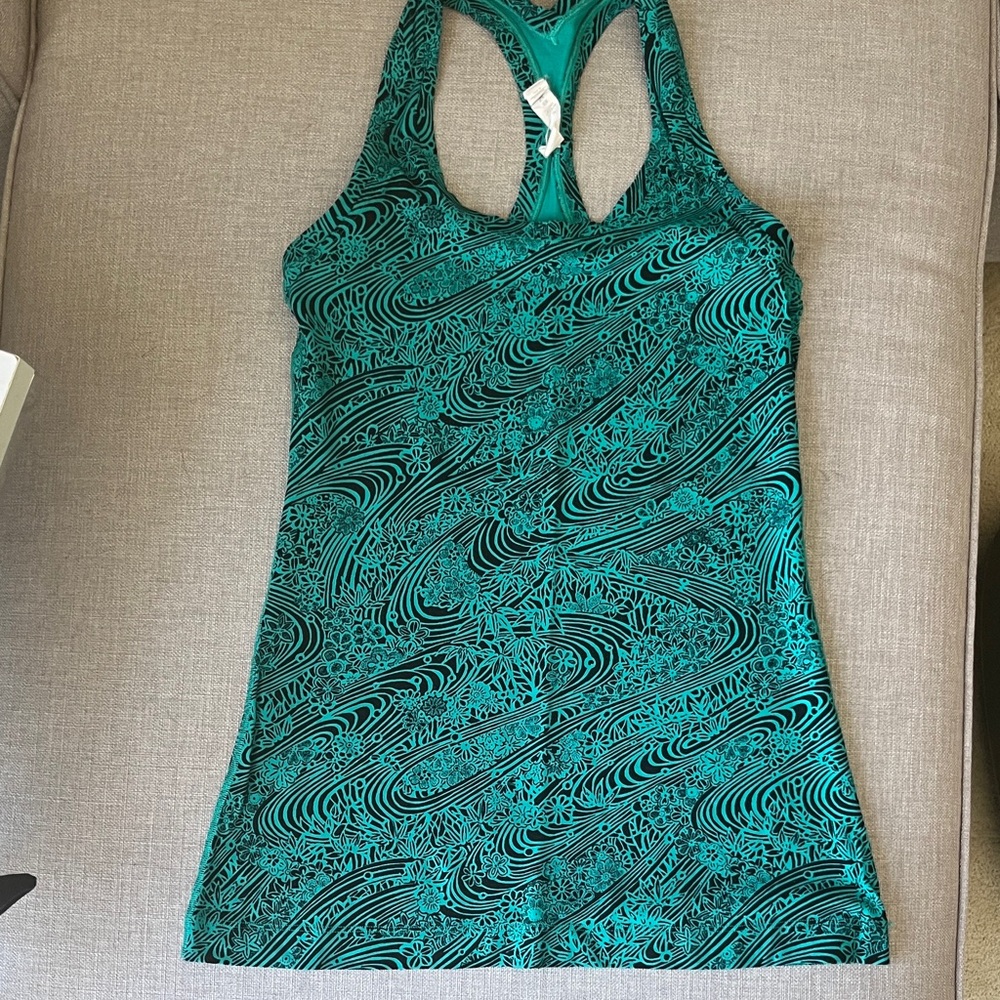 Lululemon Teal Patterned Women's Tank Top